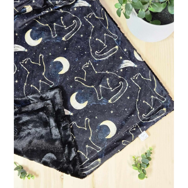 Nocturnal cat - Made to order - Blanket - Plain fur to be chosen upon reception of the printed fabric